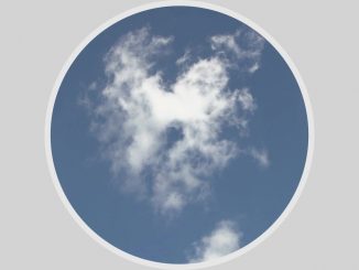 Wolken als Sinnbild für das Stück SONNENSCHWUNG von der CD SCHWINGEN DES LICHTS